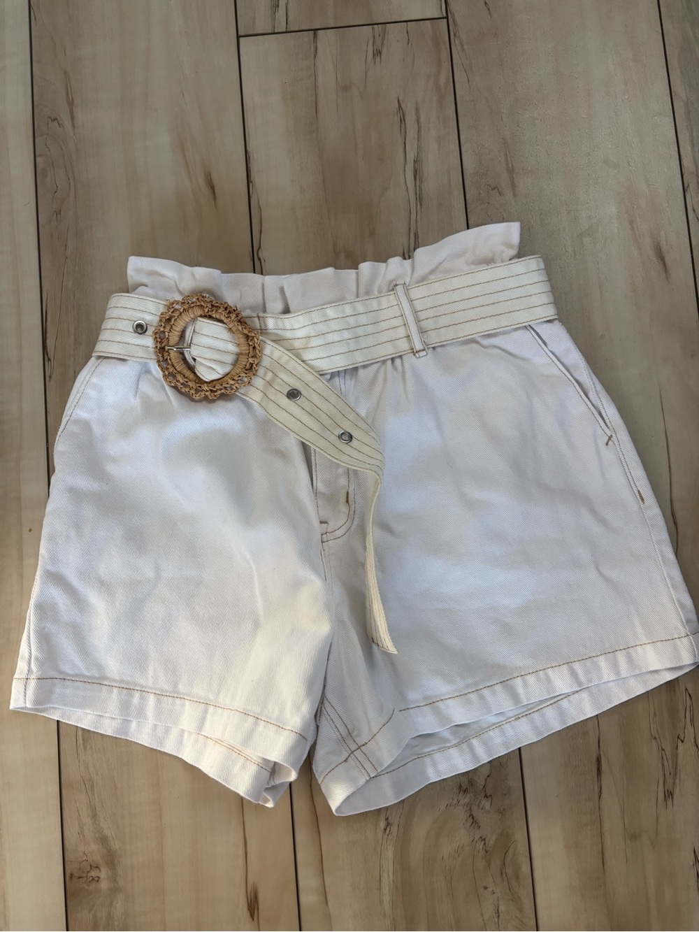 High-Waist Paperbag Women’s Shorts with Woven Buckle Belt - White